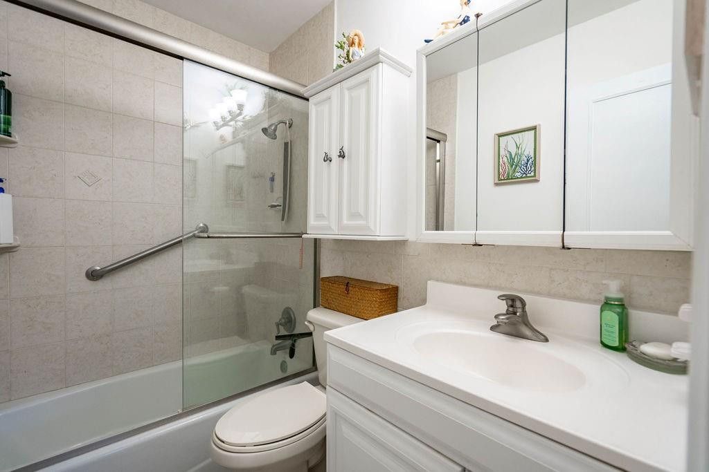 2100 NE 38th Street, Unit 229, Lighthouse Point, FL 33064 Photo