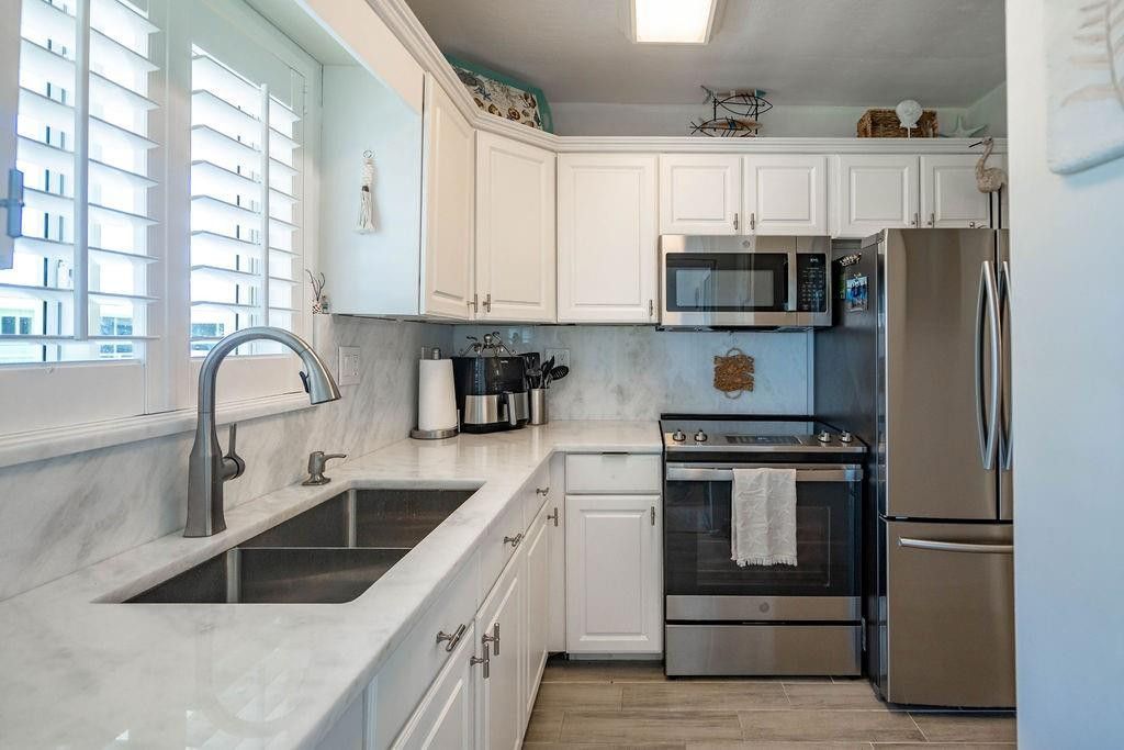 2100 NE 38th Street, Unit 229, Lighthouse Point, FL 33064 Photo