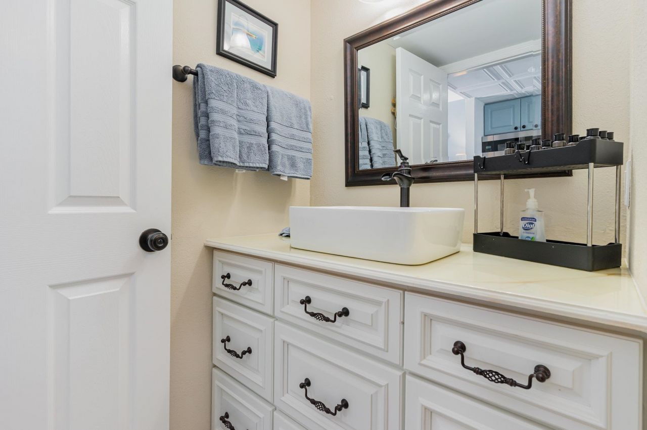 2001 S Ocean Blvd. Photo 13