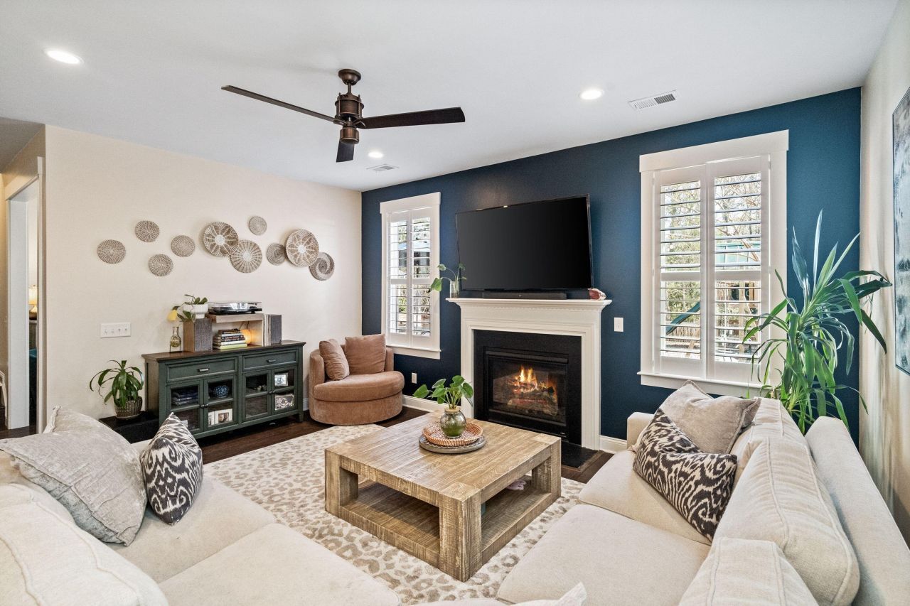 2698 Rutherford Way Photo 27