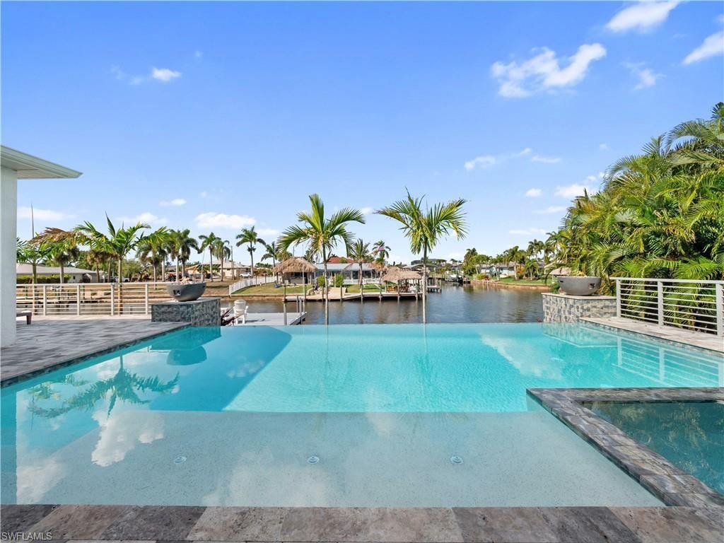 1021 Lucerne Ave, Cape Coral, FL 33904 Photo