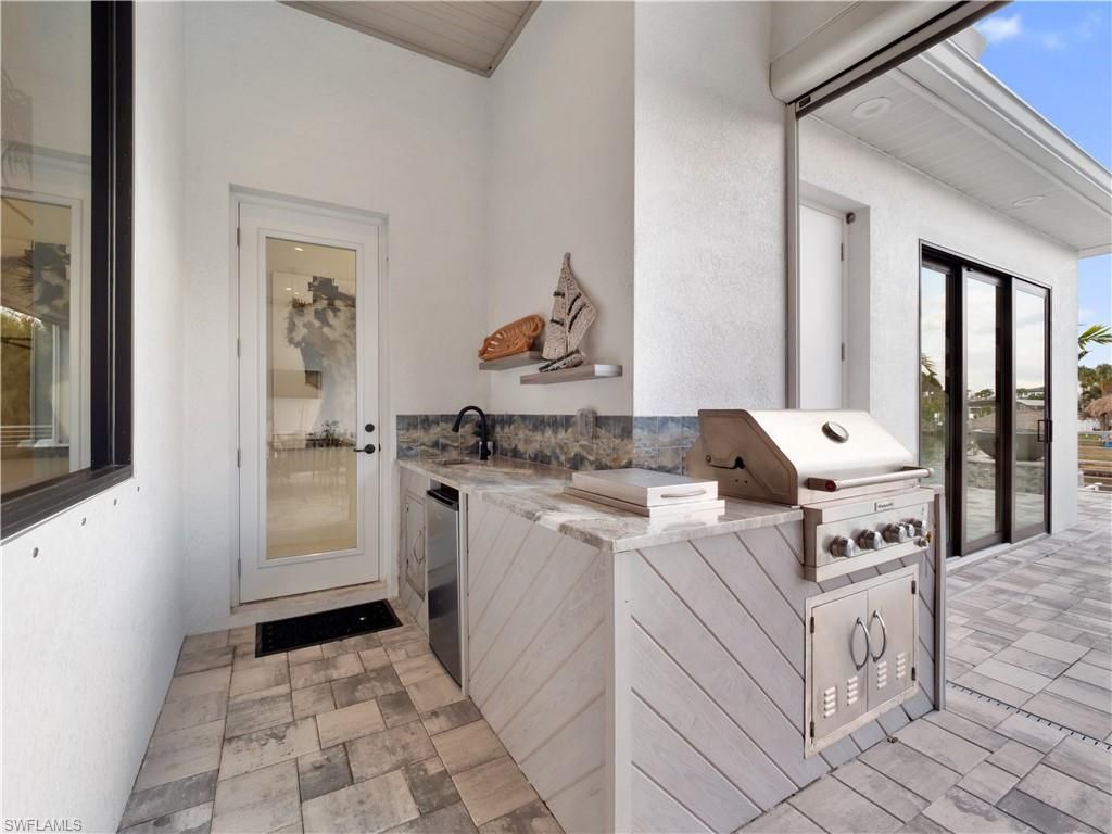 1021 Lucerne Ave, Cape Coral, FL 33904 Photo