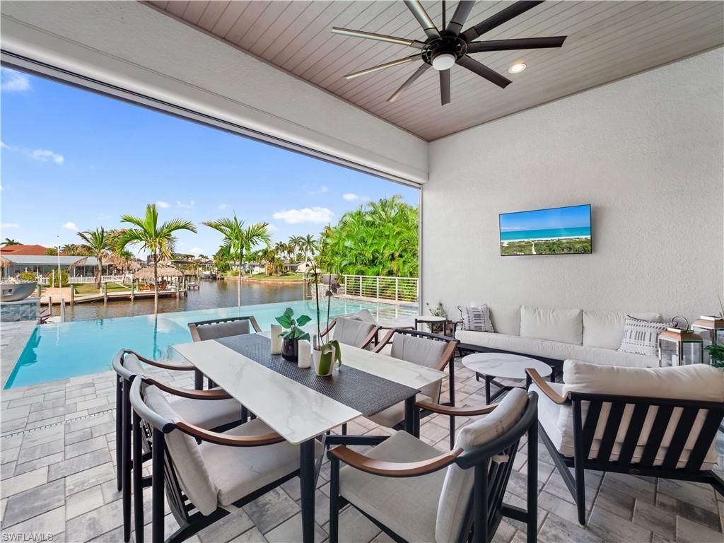 1021 Lucerne Ave, Cape Coral, FL 33904 Photo
