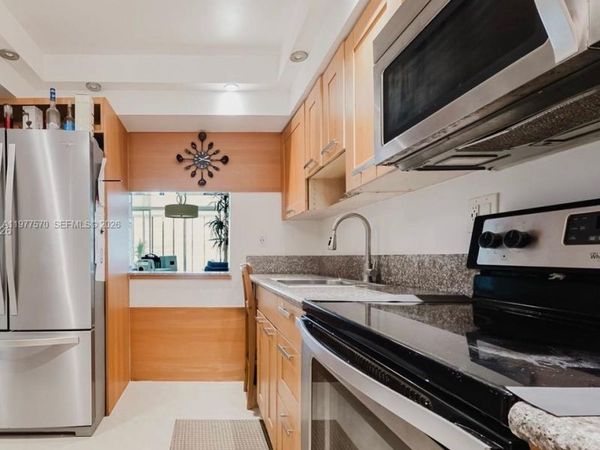 8300 Sands Point Blvd, Unit K106, Tamarac, FL 33321