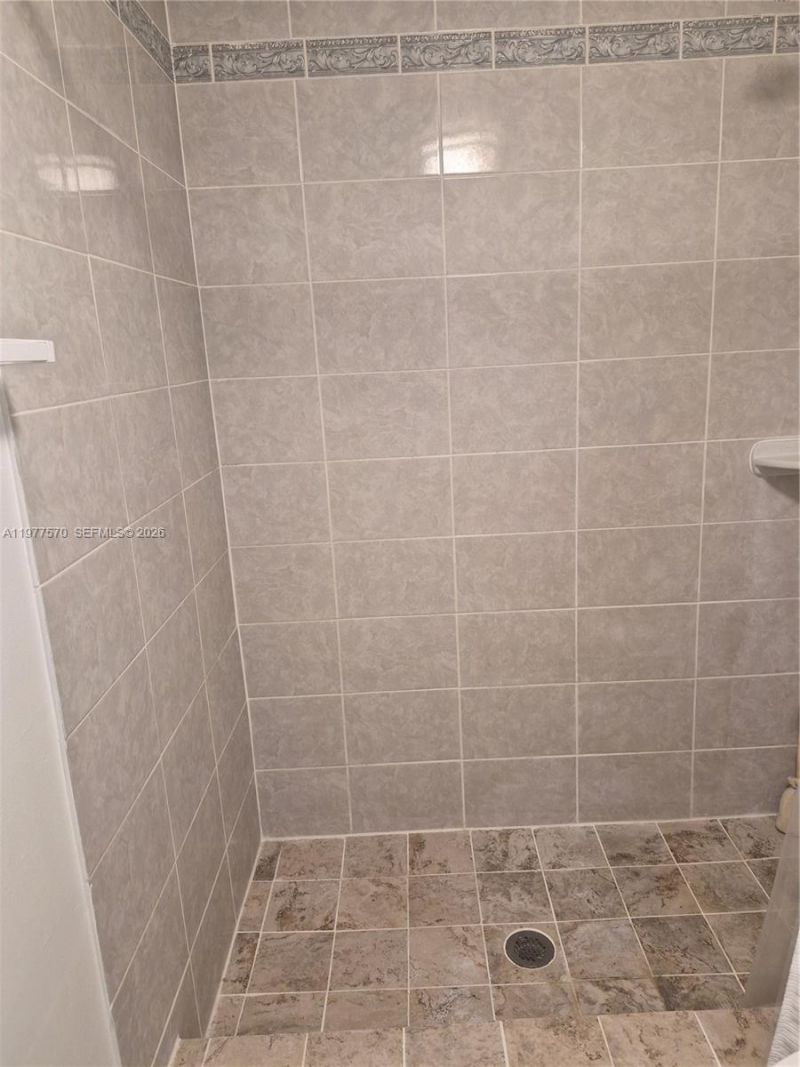 8300 Sands Point Blvd, Unit K106, Tamarac, FL 33321 Photo