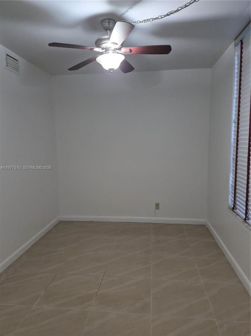 8300 Sands Point Blvd, Unit K106, Tamarac, FL 33321 Photo