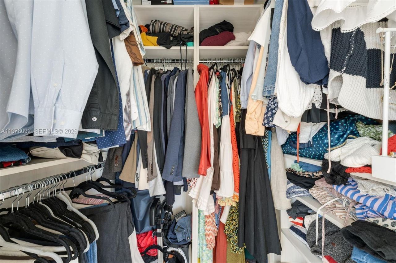 630 85th St, Unit 205, Miami Beach, FL 33141 Photo