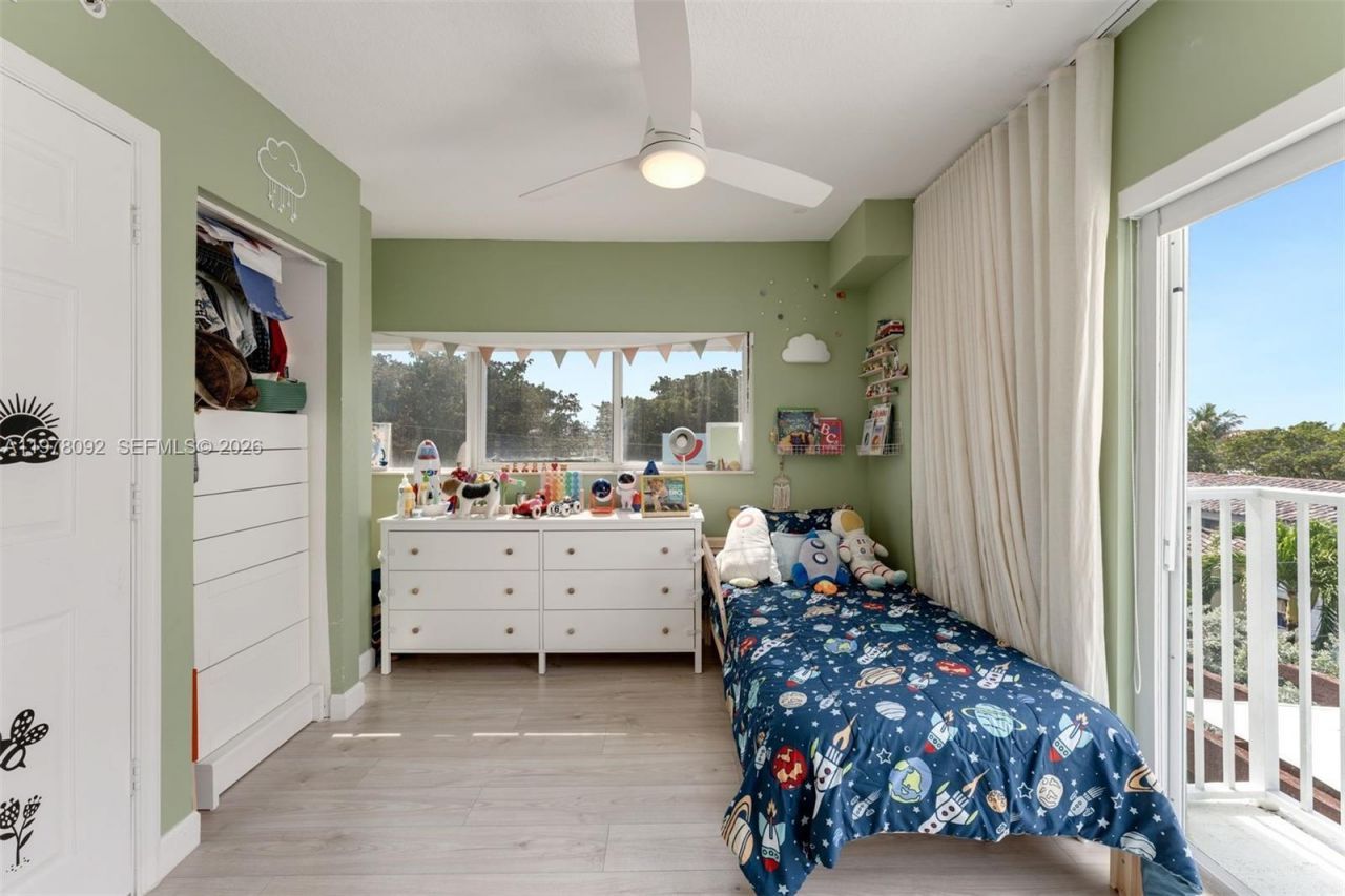 630 85th St, Unit 205, Miami Beach, FL 33141 Photo