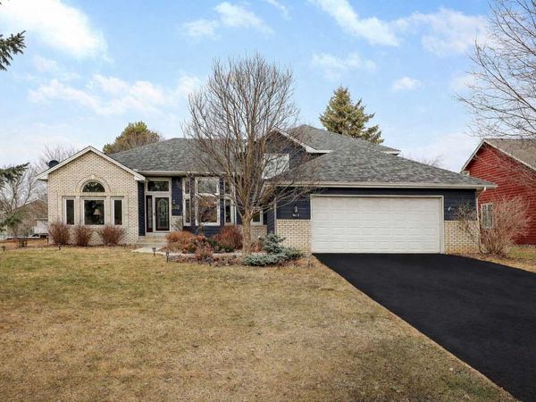 9113 Barrington Terrace, Brooklyn Park, MN 55443