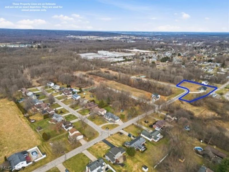 911 Dogwood Drive, Hubbard, OH 44425 Photo 46