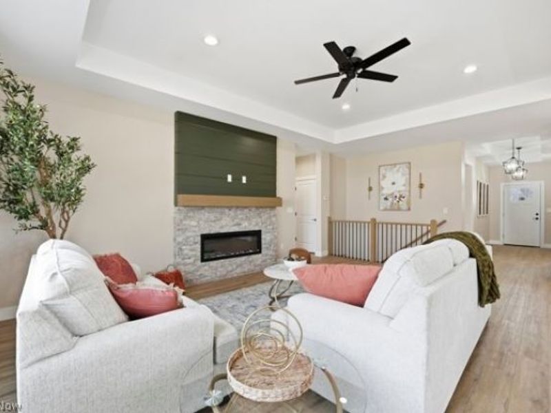 911 Dogwood Drive, Hubbard, OH 44425 Photo 7