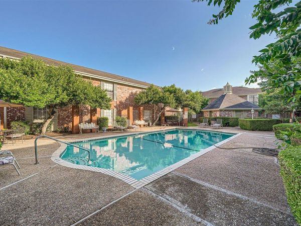 7920 Rockwood LN, Unit 203, Austin, TX 78757