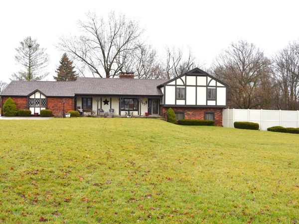 315 N Sunset Drive, Piqua, OH 45356