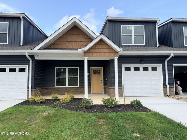 7328 Whispering Creek Lane, Powell, TN 37849