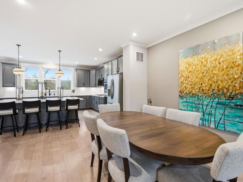 102 Blossom View Drive, Loveland, OH 45140 Photo 5