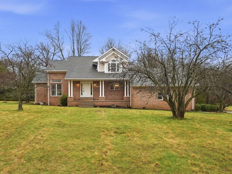 22510 Dogwood Lane , Circleville, OH 43113 Photo 2