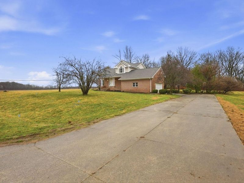 22510 Dogwood Lane , Circleville, OH 43113 Photo 4