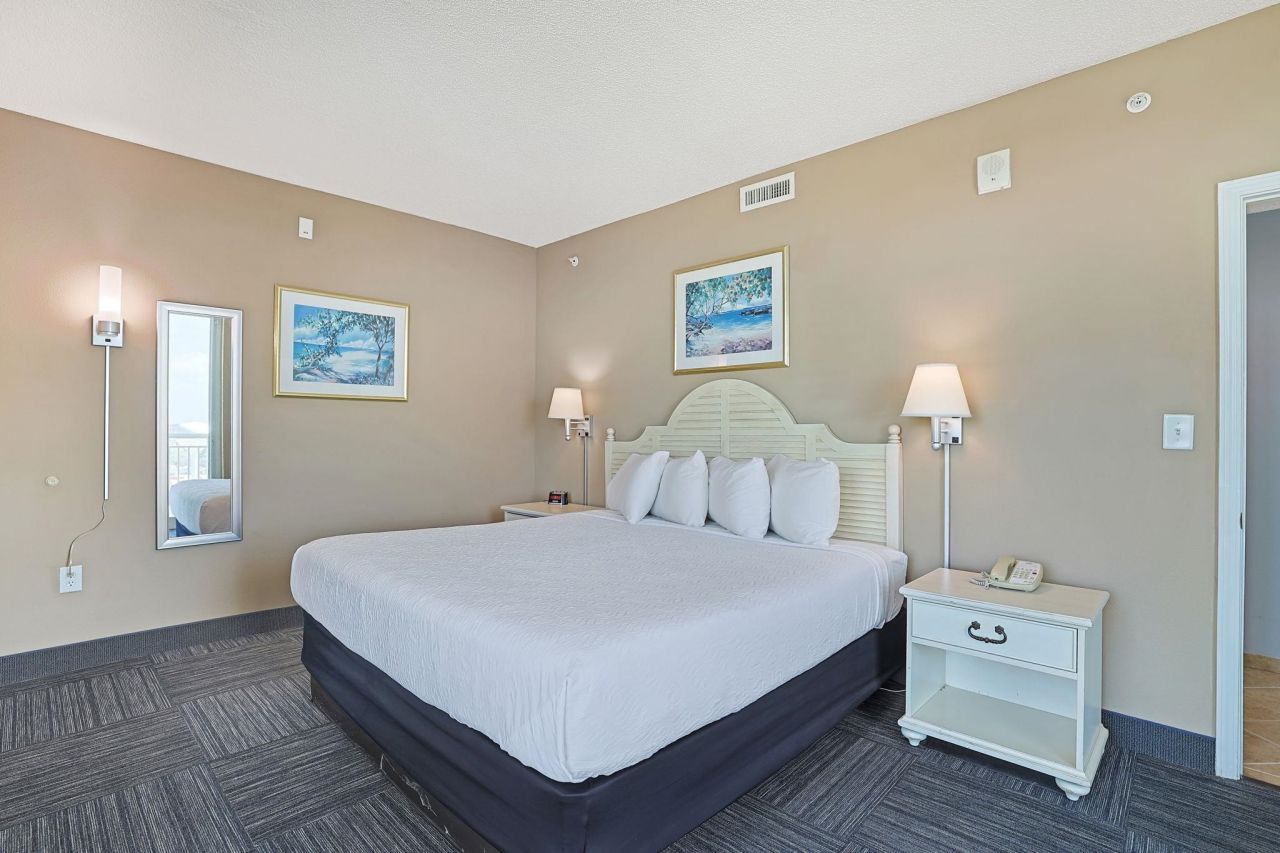 300 N Ocean Blvd. Photo 12