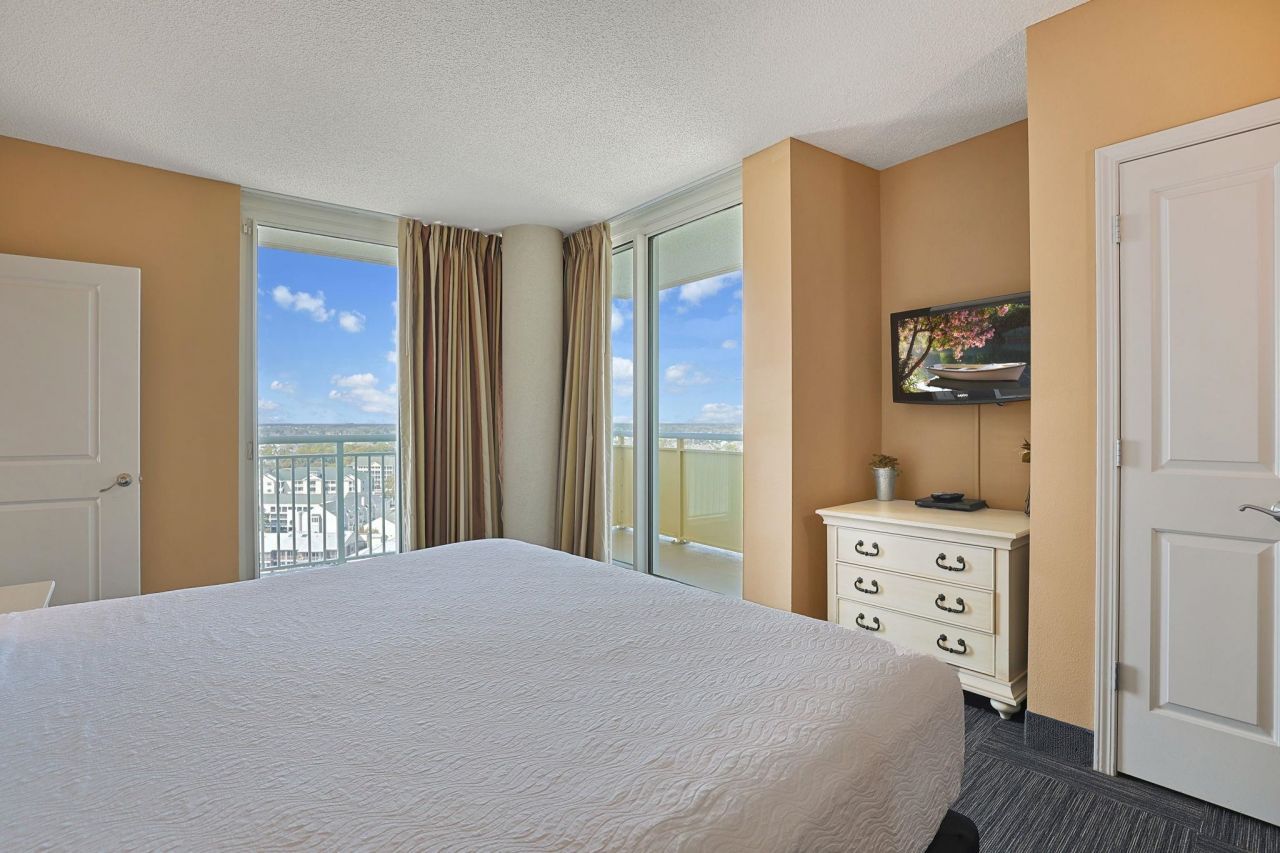 300 N Ocean Blvd. Photo 14