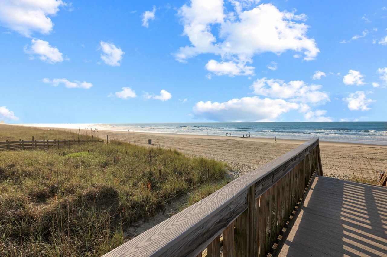 300 N Ocean Blvd. Photo 34