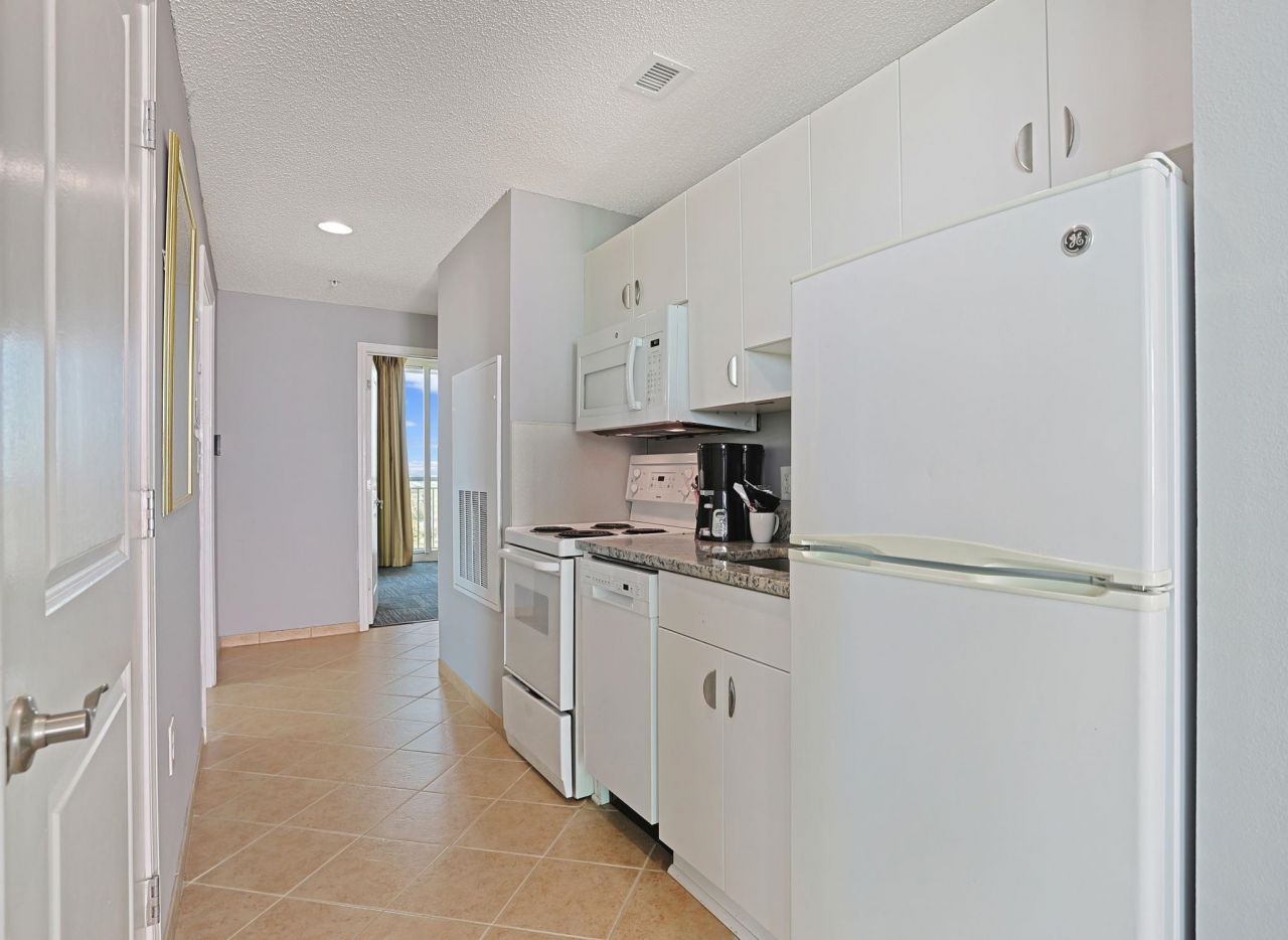 300 N Ocean Blvd. Photo 9