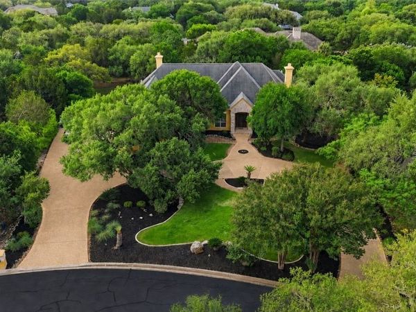 9752 Trophy Oaks Drive, San Antonio, TX 78266