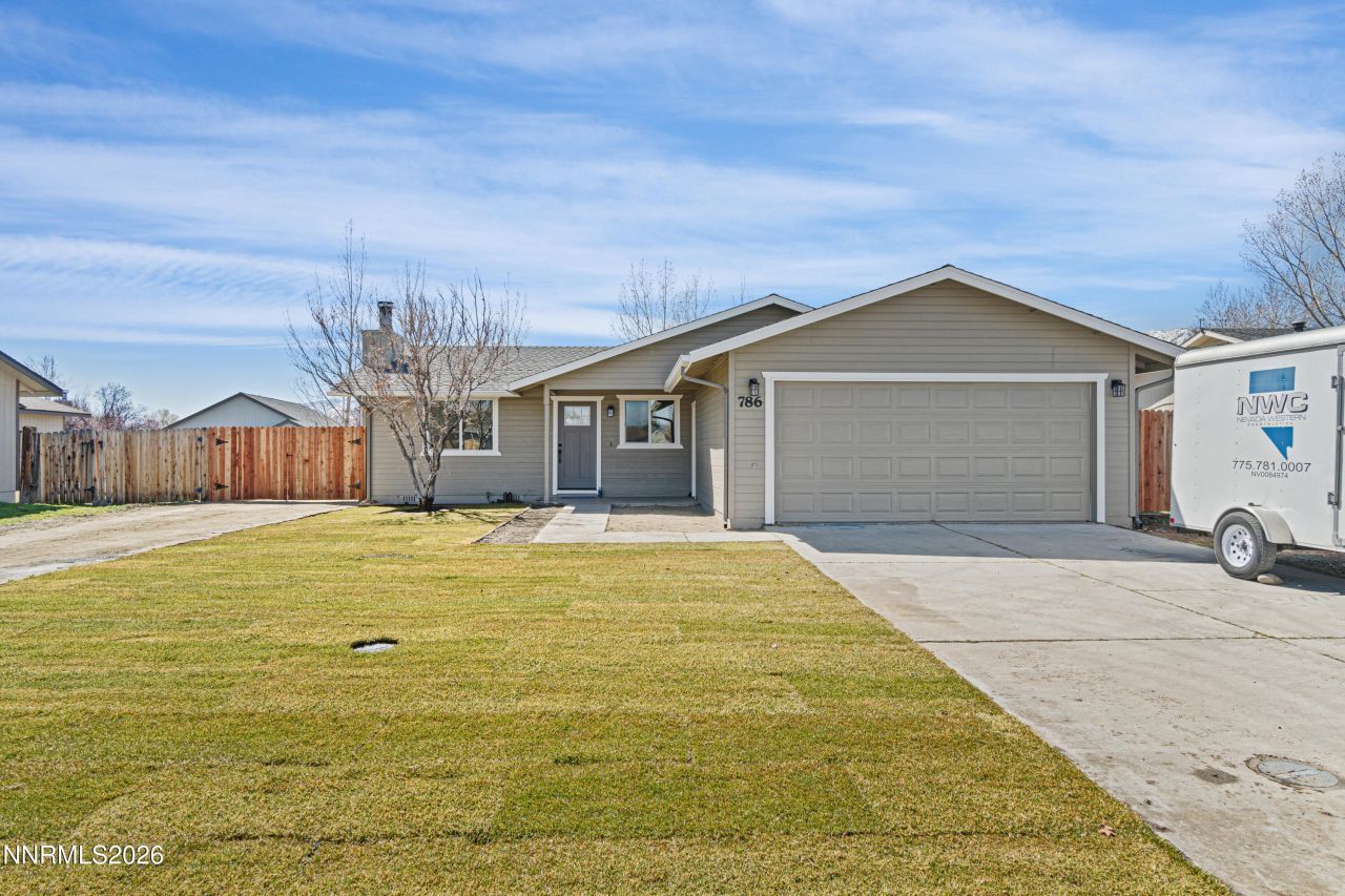 786 Hornet Drive, Gardnerville, NV 89460 Photo