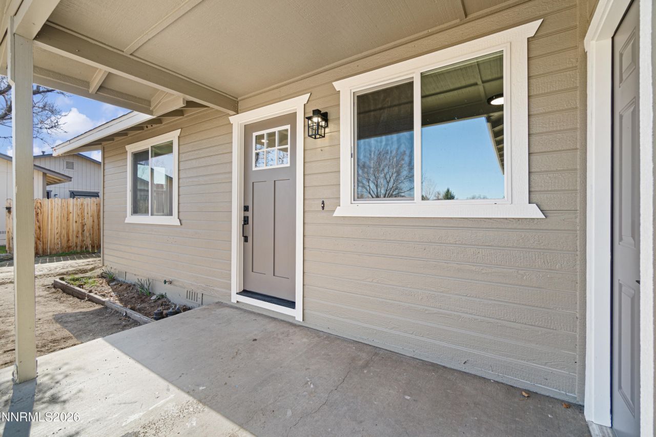 786 Hornet Drive, Gardnerville, NV 89460 Photo