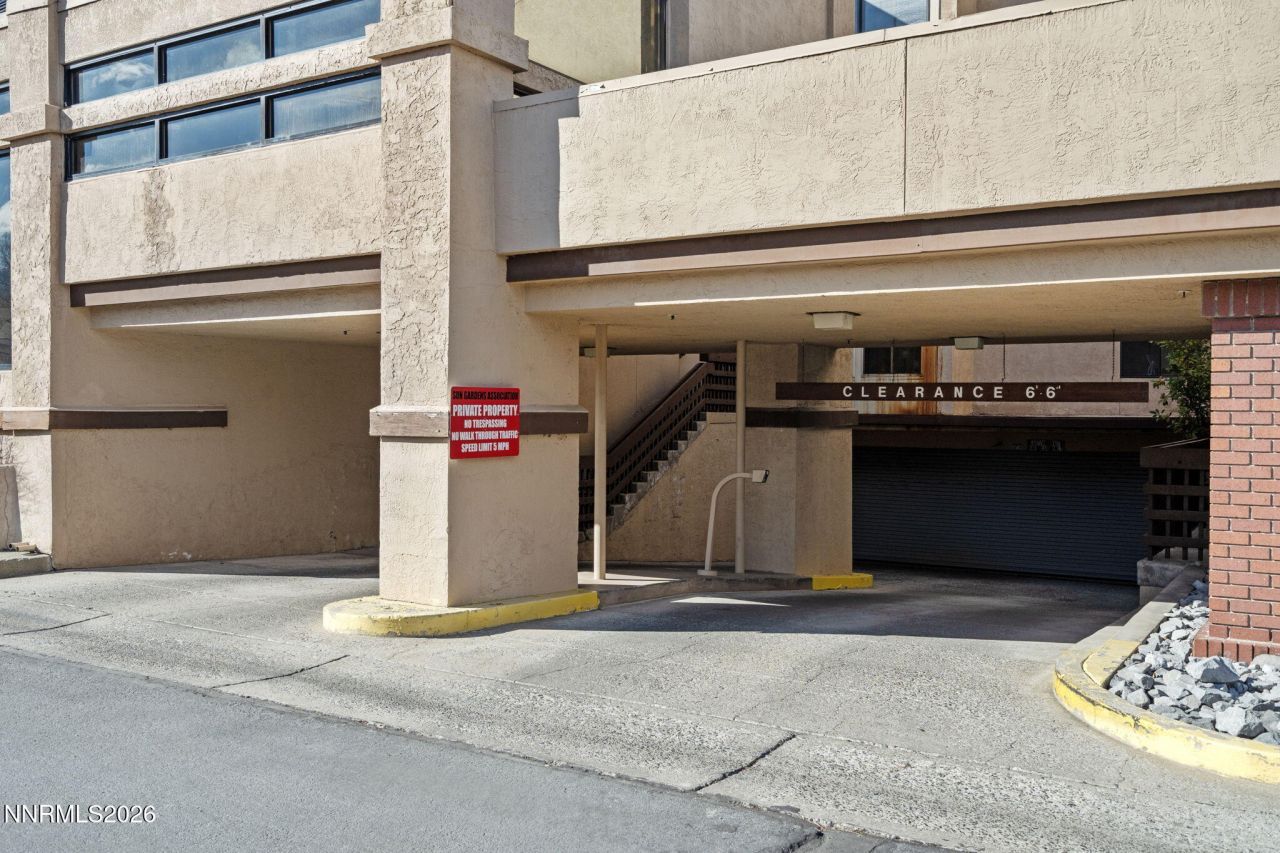 3095 Lakeside Drive, Reno, NV 89509 Photo