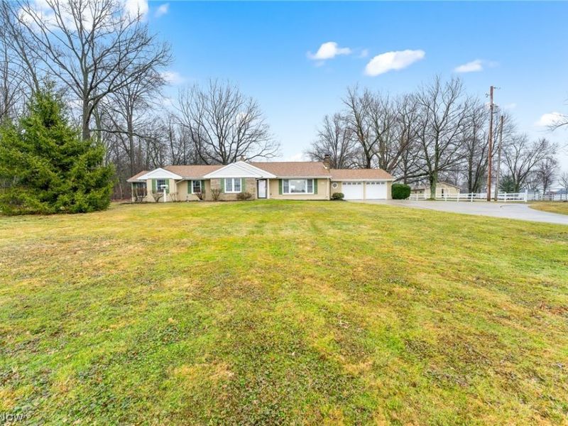 11671 Green Beaver Road, Canfield, OH 44406 Photo 3