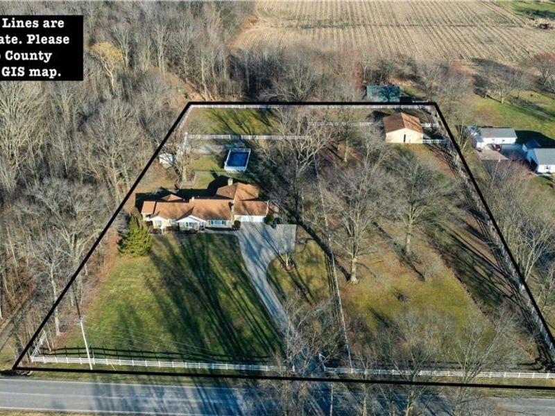 11671 Green Beaver Road, Canfield, OH 44406 Photo 4