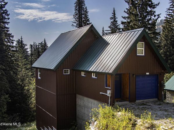 205 Ullr Dr , Sandpoint, ID 83864