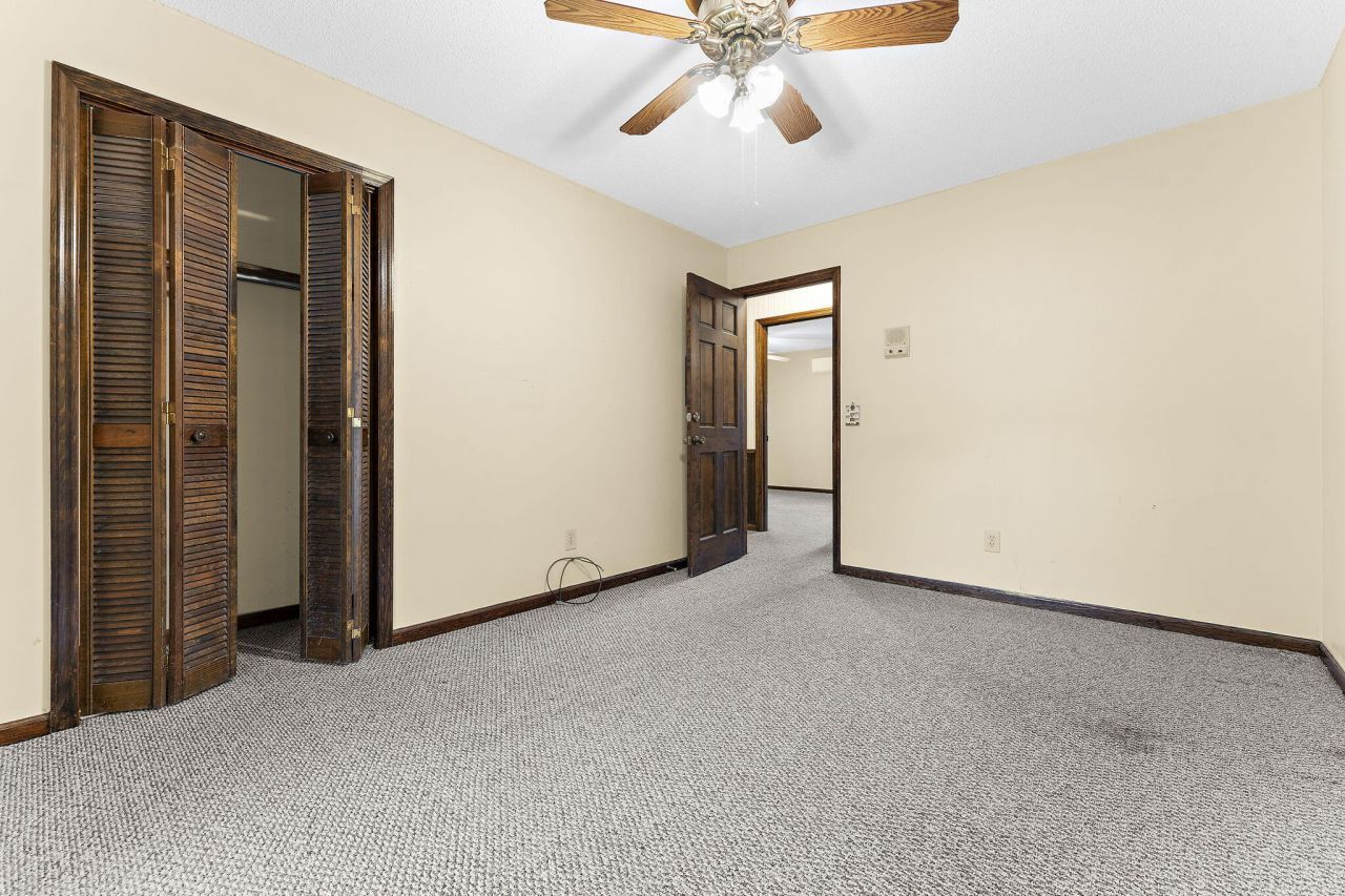 100 Flicker Lane Photo 30