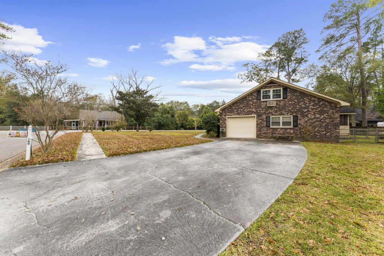 100 Flicker Lane Photo 40