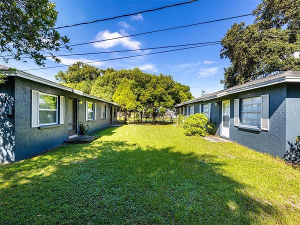 10405 N JASMINE AVENUE, TAMPA, FL 33612