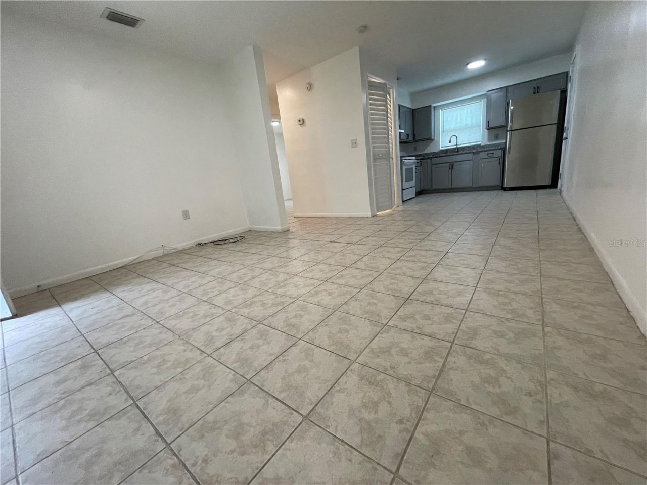 10405 N Jasmine Avenue, Tampa, FL 33612 Photo