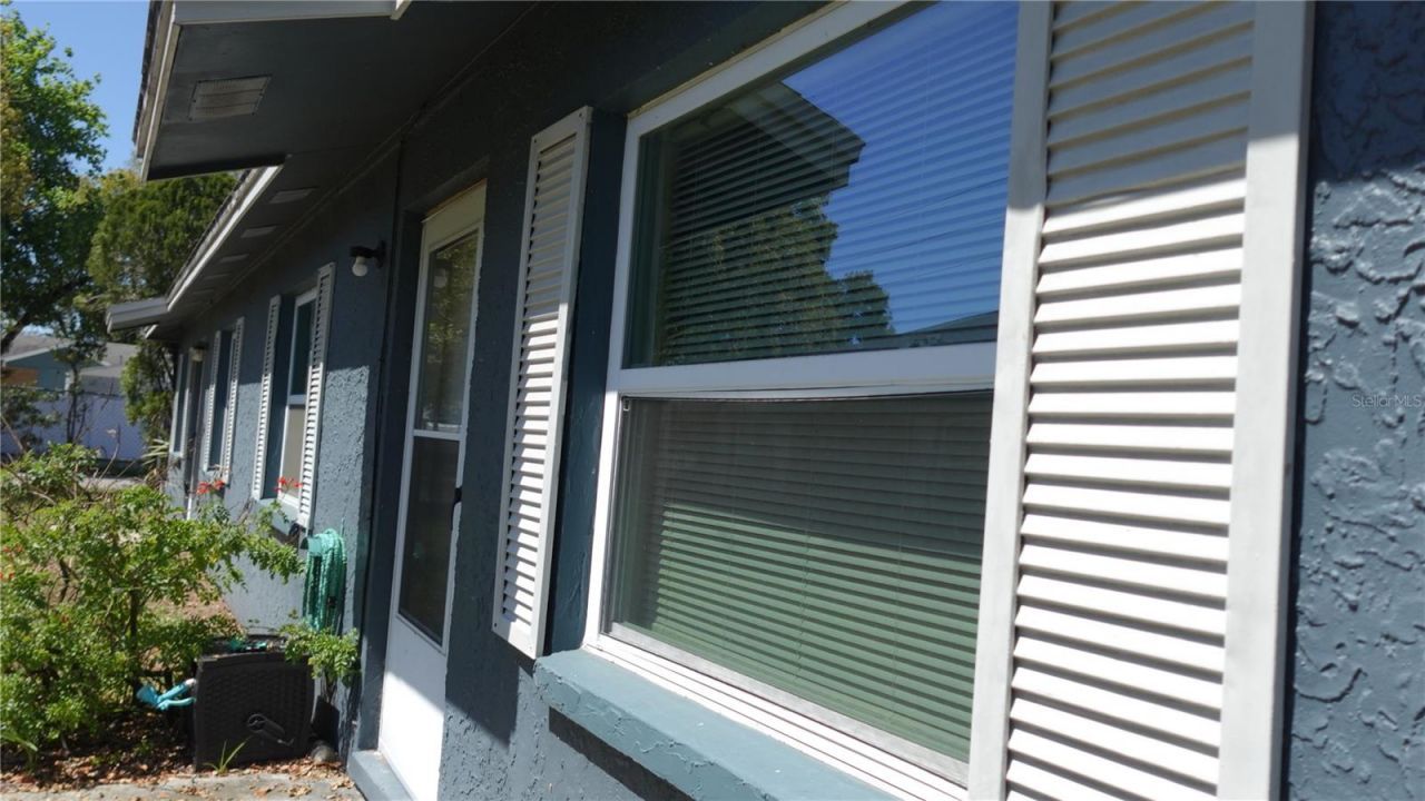 10405 N Jasmine Avenue, Tampa, FL 33612 Photo