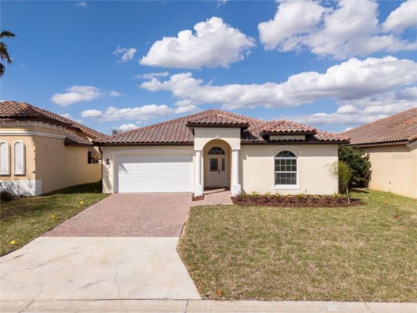 355 VILLA SORRENTO CIRCLE , HAINES CITY, FL 33844