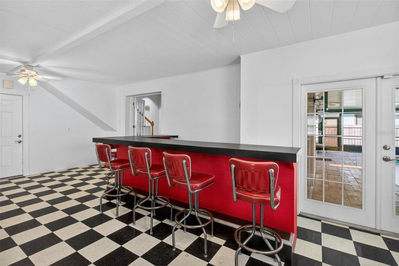 4728 13th Avenue N, Saint Petersburg, FL 33713 Photo