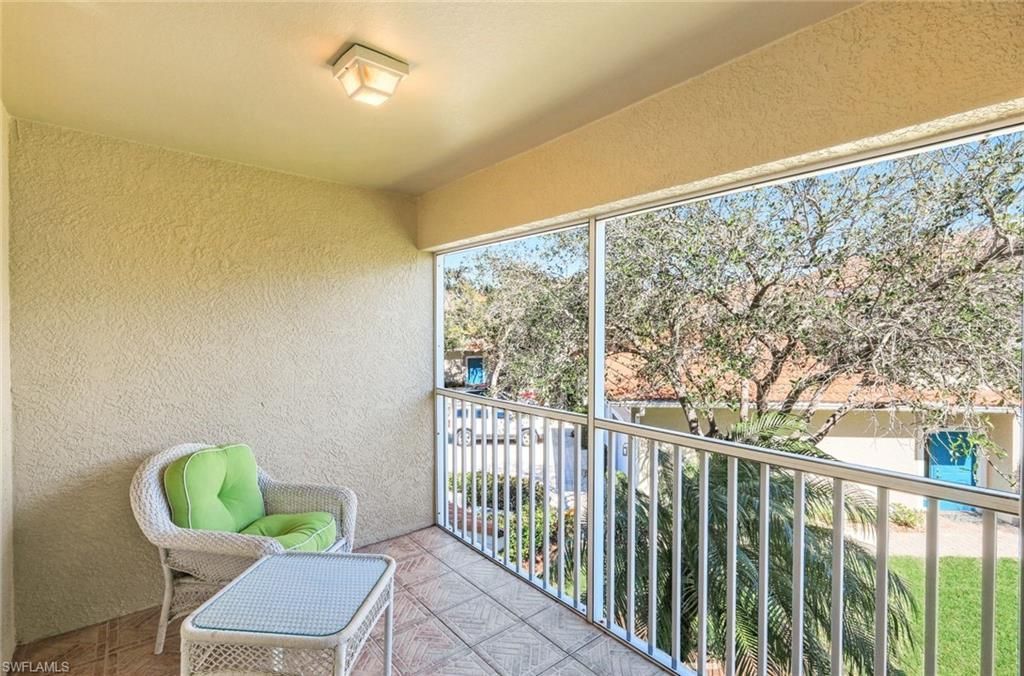 6360 Lexington Ct, Unit 201, Naples, FL 34110 Photo