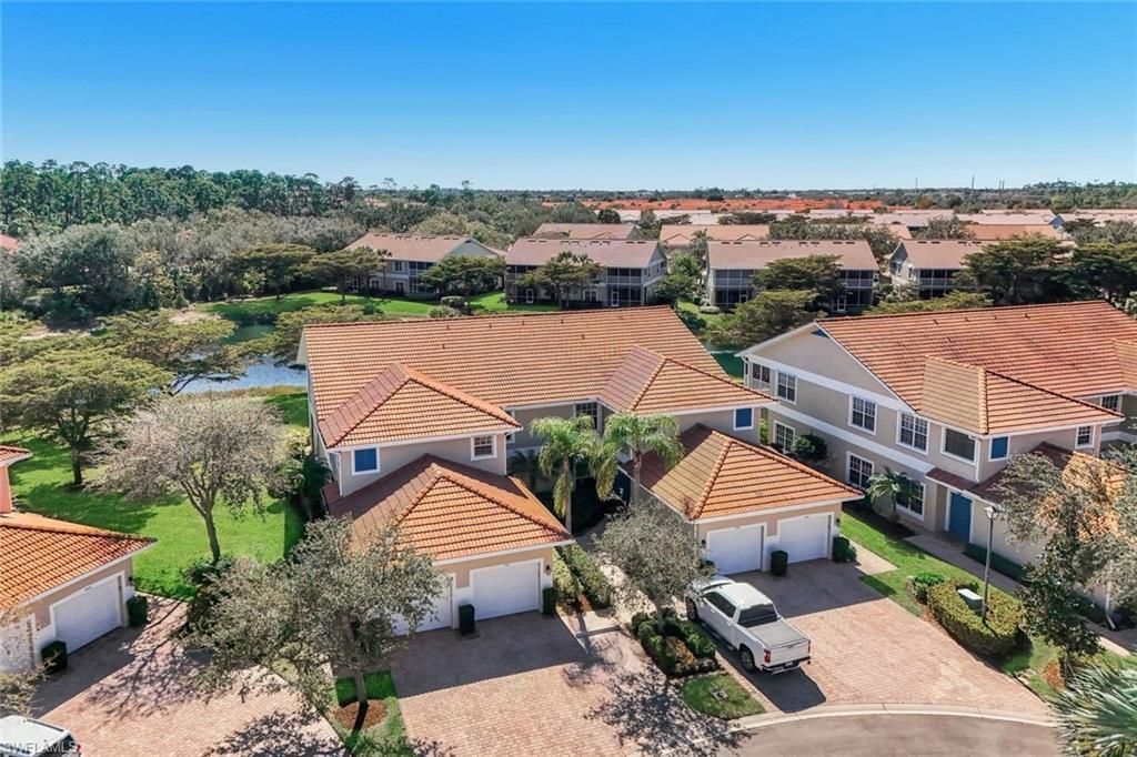 6360 Lexington Ct, Unit 201, Naples, FL 34110 Photo