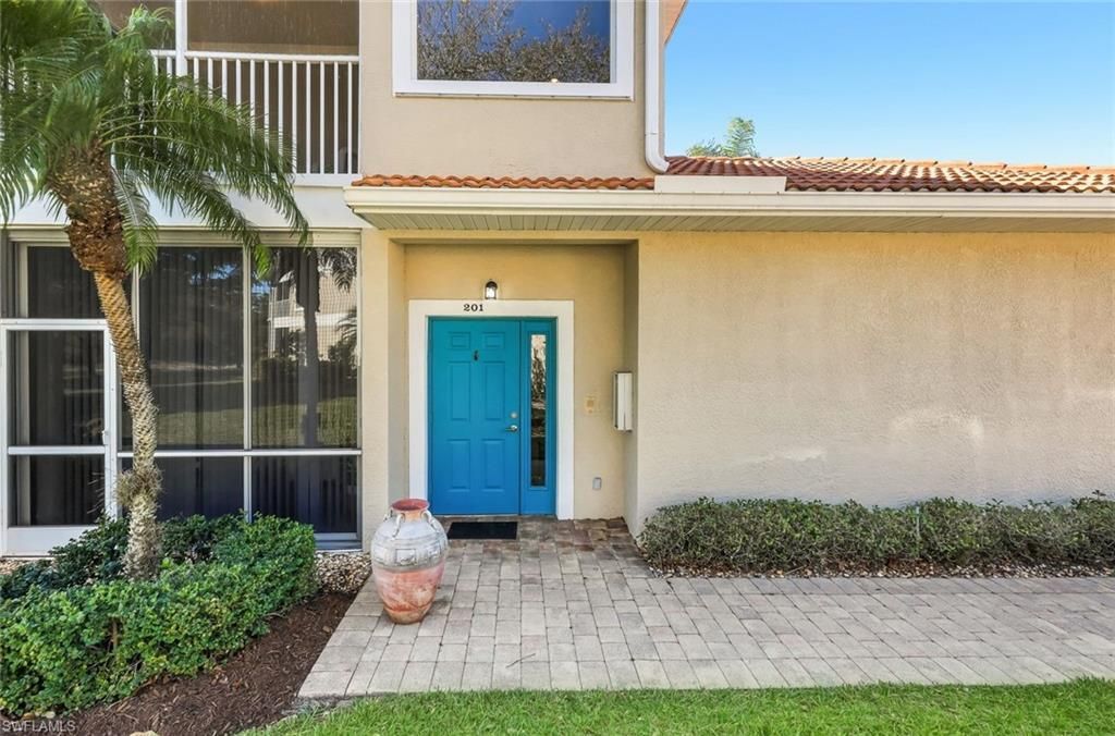 6360 Lexington Ct, Unit 201, Naples, FL 34110 Photo
