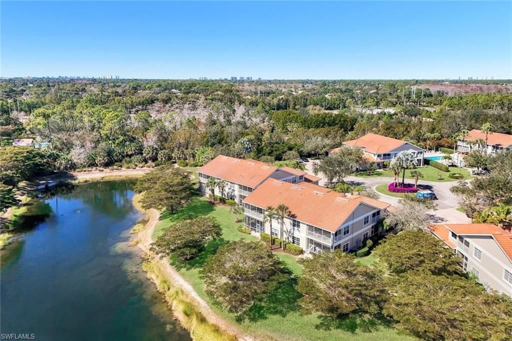 6360 Lexington Ct, Unit 201, Naples, FL 34110 Photo