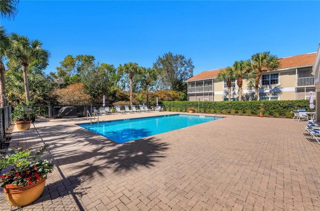 6360 Lexington Ct, Unit 201, Naples, FL 34110 Photo