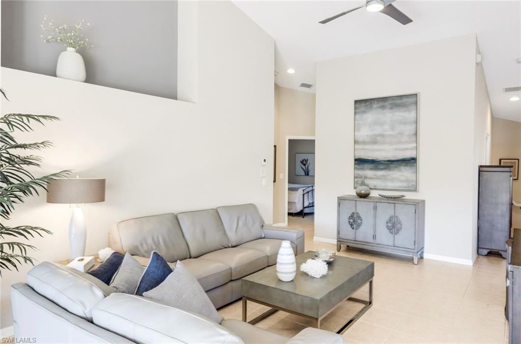 6360 Lexington Ct, Unit 201, Naples, FL 34110 Photo