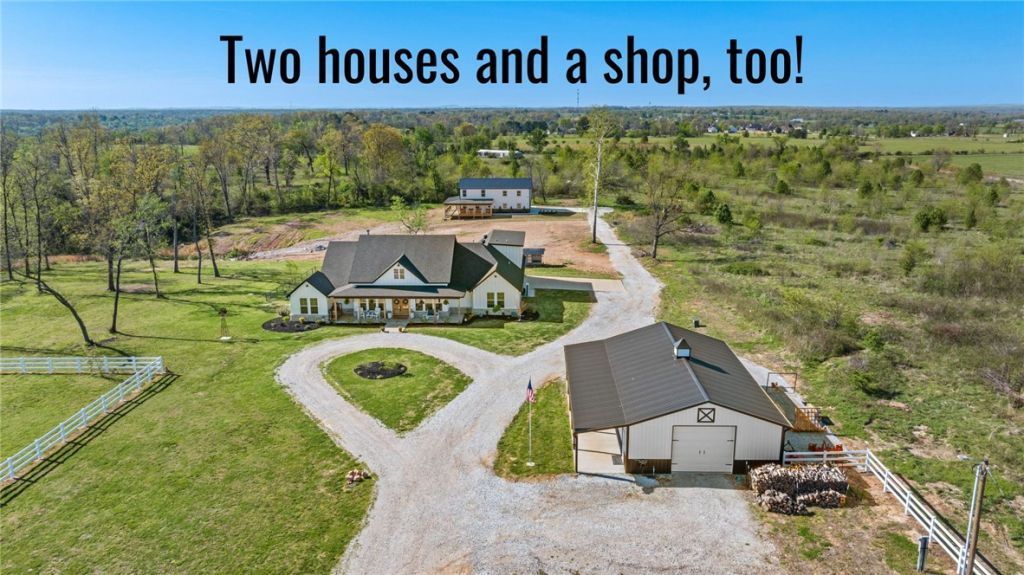 717 Evening Star Road, Bentonville, AR 72713 Main Photo