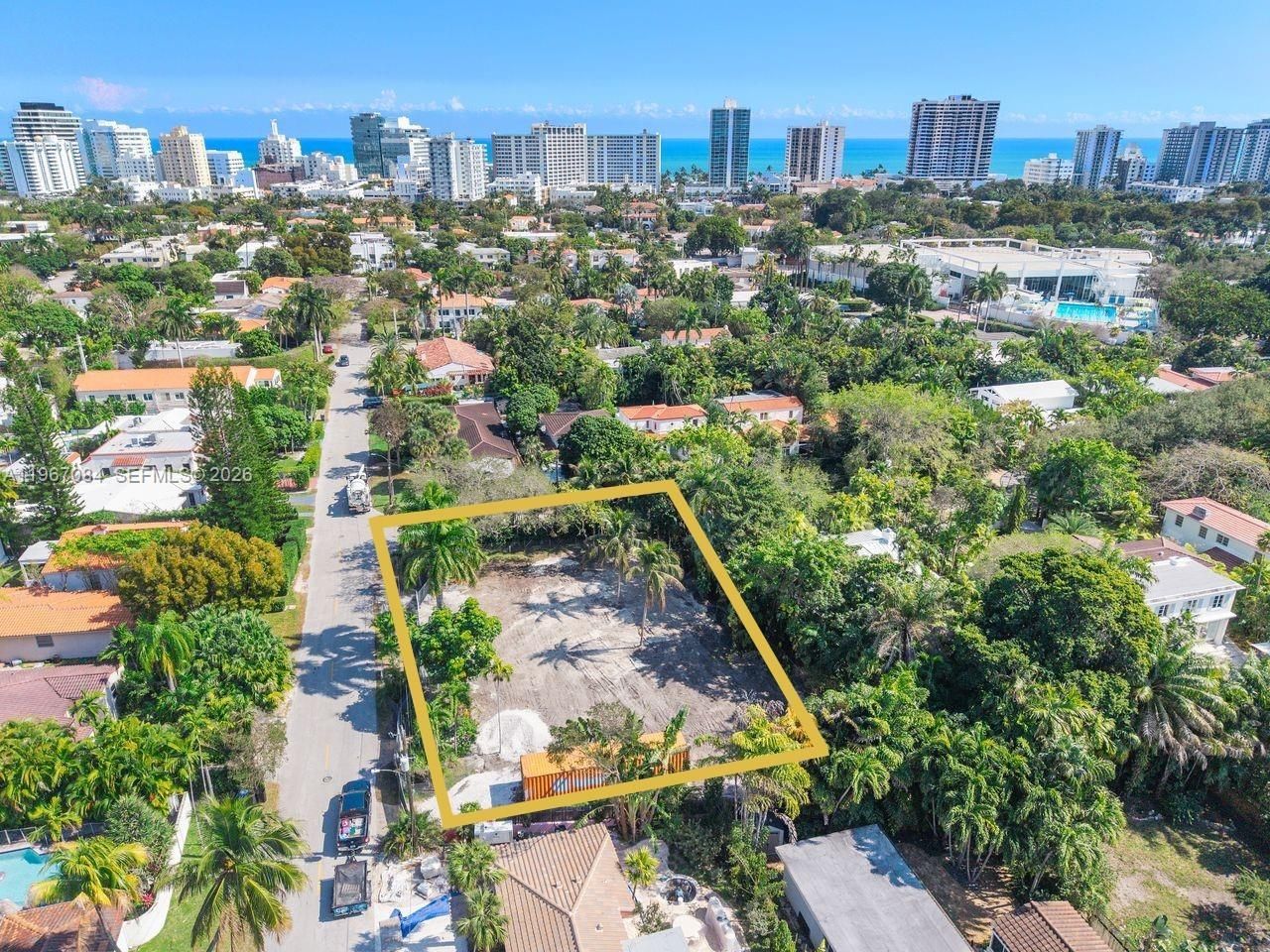 2880 Fairgreen Dr, Miami Beach, FL 33140 Photo