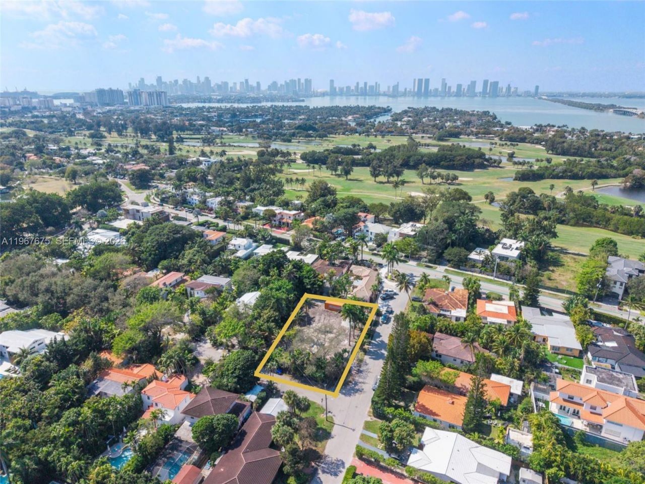 2880 Fairgreen Dr, Miami Beach, FL 33140 Photo