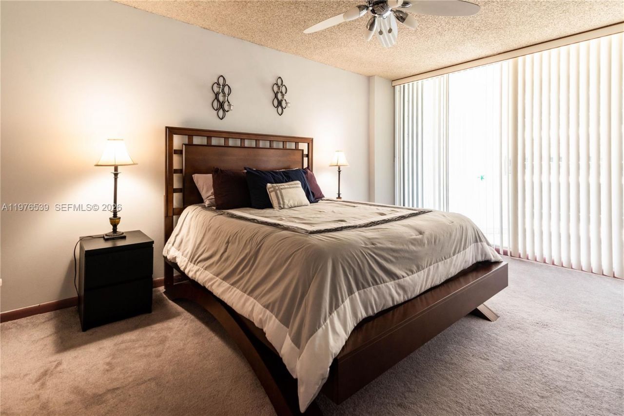 9341 Collins Ave, Unit 1204, Surfside, FL 33154 Photo