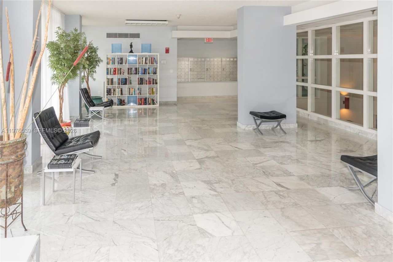 9341 Collins Ave, Unit 1204, Surfside, FL 33154 Photo